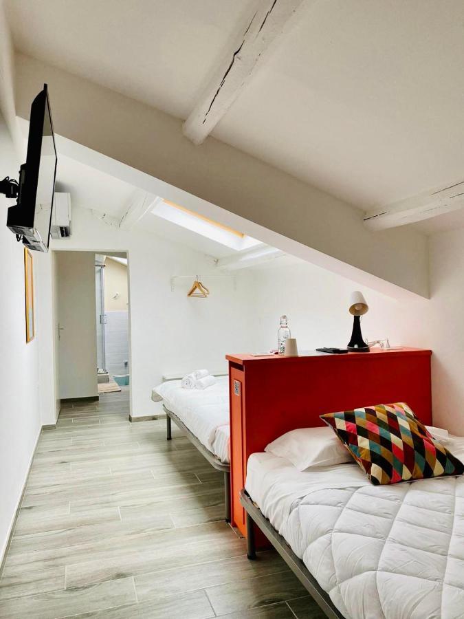 Standard Twin Room,1073880664:JPEG